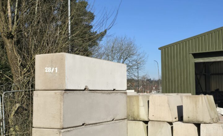 3m 5 tonne concrete block