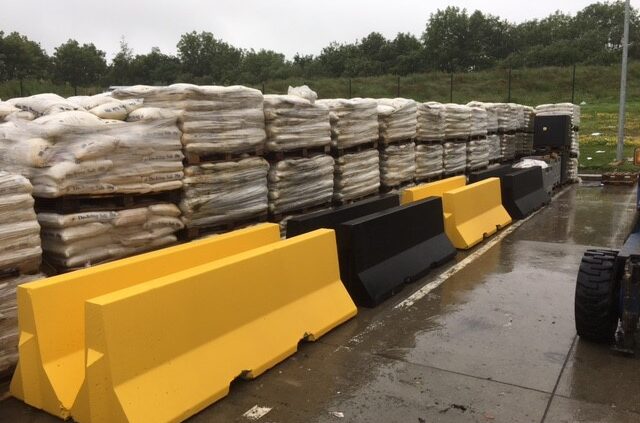 Black and Yellow Interlocking Jersey Barriers