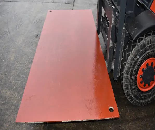 Steel road plates